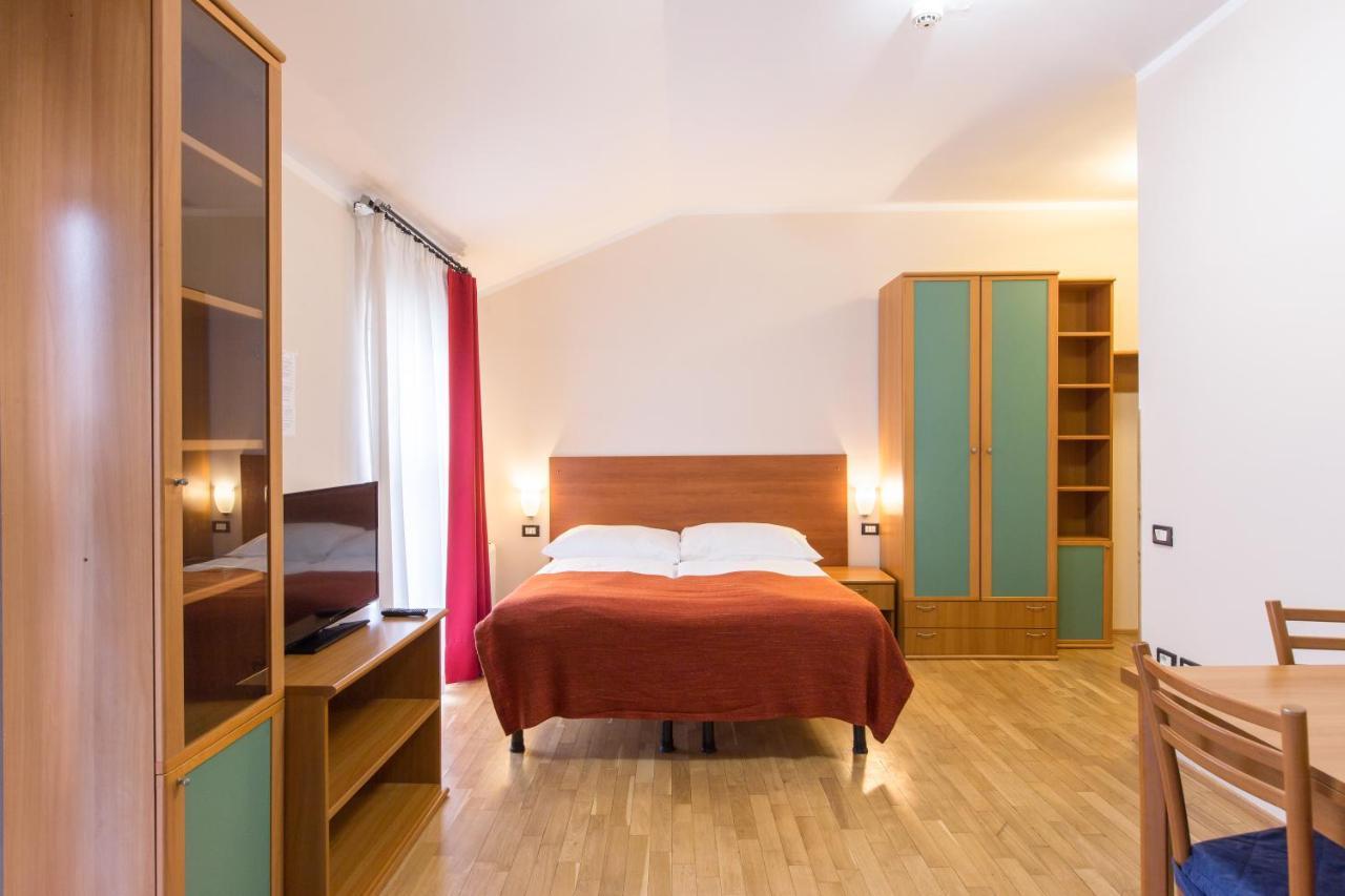 Duskova Apartments Πράγα Εξωτερικό φωτογραφία